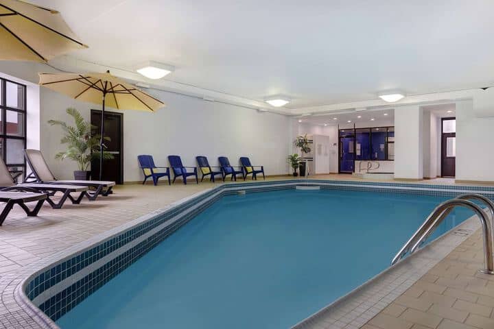 Pool 35 of 37